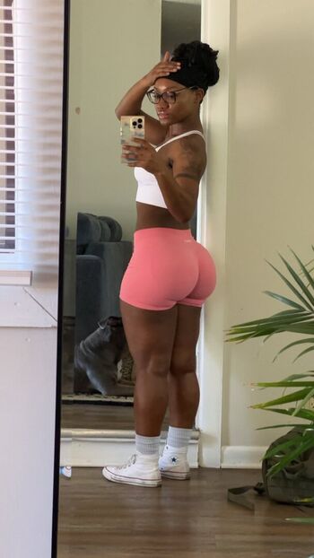 Neshomeleh leaked private photo uncensored HD quality