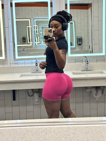 Neshomeleh leaked private photo uncensored HD quality