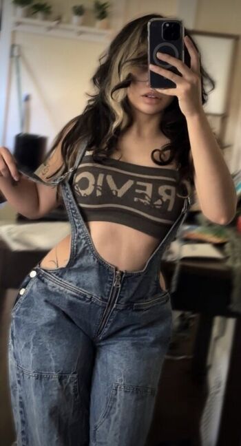 Newmakeupgoddess leaked private photo uncensored HD quality