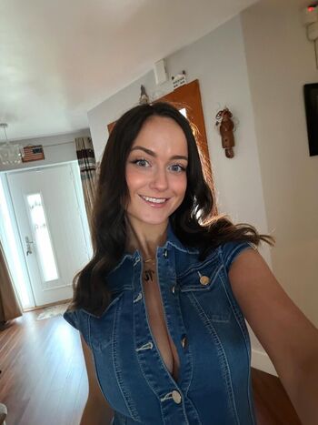 Niamh cryan page leaked private photo uncensored HD quality