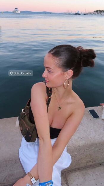 Niamh cryan page leaked private photo uncensored HD quality