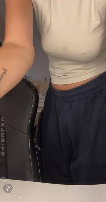 Nikelein page leaked private photo uncensored HD quality