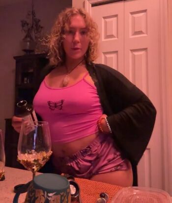 Nikkita lyons  page leaked private photo uncensored HD quality