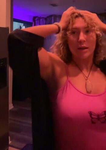 Nikkita lyons  page leaked private photo uncensored HD quality