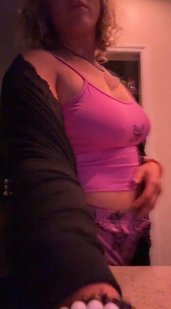 Nikkita lyons  page leaked private photo uncensored HD quality
