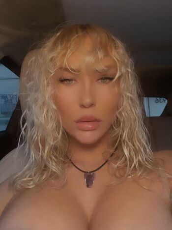 Nikkita lyons  page leaked private photo uncensored HD quality