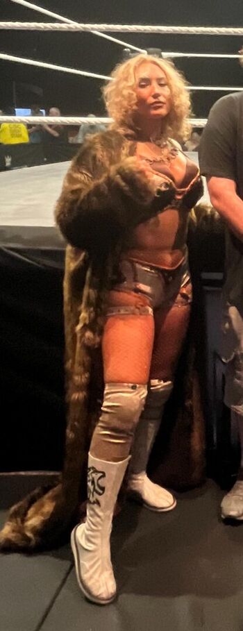 Nikkita lyons  page leaked private photo uncensored HD quality