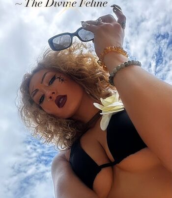 Nikkita lyons  page leaked private photo uncensored HD quality