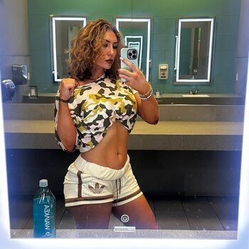 Nikkita lyons leaked private photo uncensored HD quality