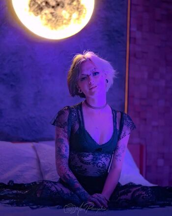 Noteasybeinwheezy leaked private photo uncensored HD quality