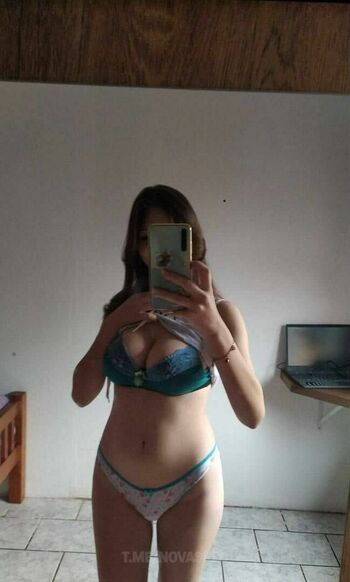 Novinhas peitudas  page leaked private photo uncensored HD quality