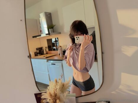 Nuyjr  page leaked private photo uncensored HD quality