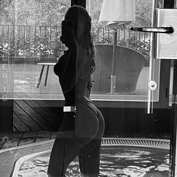 Olivia krogh page leaked private photo uncensored HD quality