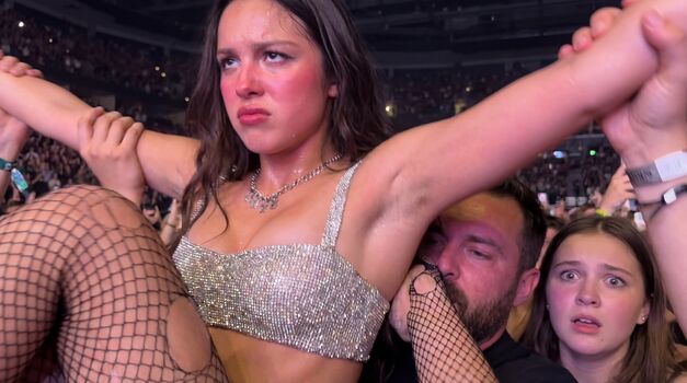 Olivia rodrigo  page leaked private photo uncensored HD quality
