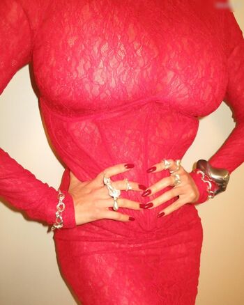 Oops international  page leaked private photo uncensored HD quality