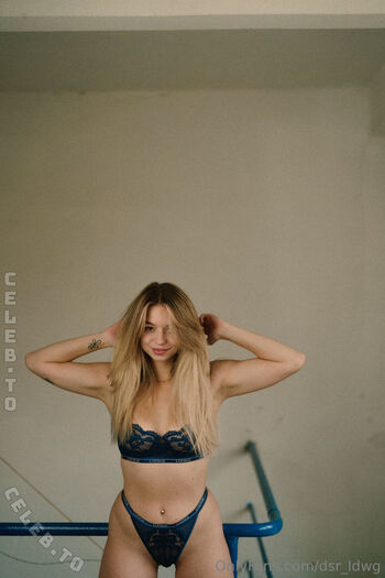 Ossi desi leaked private photo uncensored HD quality