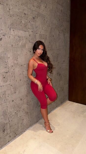 Ovsieeee page leaked private photo uncensored HD quality