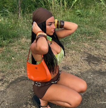 Ovsieeee page leaked private photo uncensored HD quality