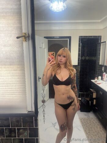 Oxillery leaked private photo uncensored HD quality