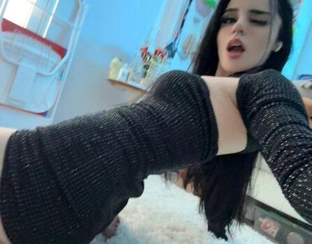 Oxythoughtin leaked private photo uncensored HD quality