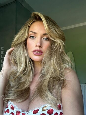 Paige spiranac  page leaked private photo uncensored HD quality