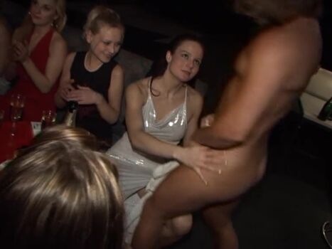 Party hardcore model thread page leaked private photo uncensored HD quality