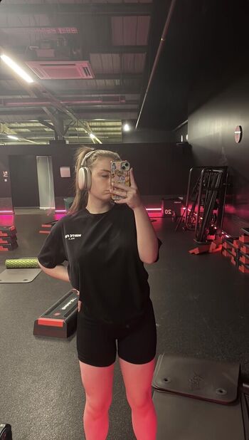 Peachylivv leaked private photo uncensored HD quality