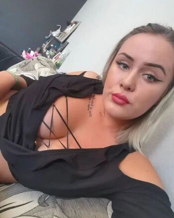 Petratimea  page leaked private photo uncensored HD quality