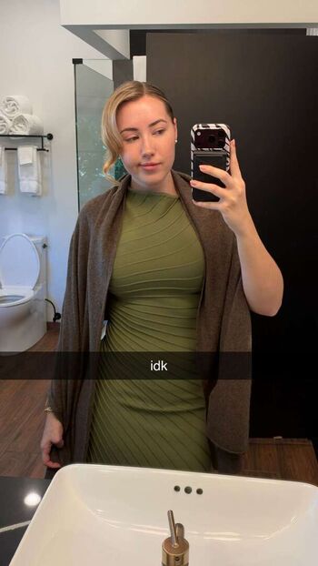 Pineapplebrat leaked private photo uncensored HD quality