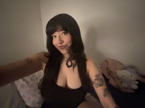 Plsmeowtome leaked private photo uncensored HD quality