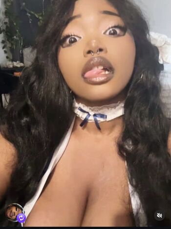 Queeflrd leaked private photo uncensored HD quality