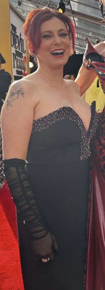 Rachel bloom page leaked private photo uncensored HD quality