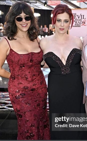 Rachel bloom leaked private photo uncensored HD quality