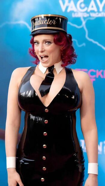 Rachel bloom leaked private photo uncensored HD quality