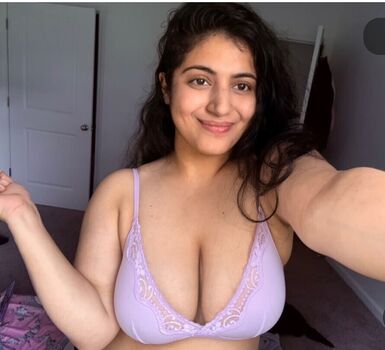 Rashmi van page leaked private photo uncensored HD quality