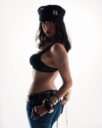 Rebecca black page leaked private photo uncensored HD quality