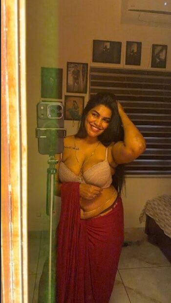 Reshma rechu page leaked private photo uncensored HD quality