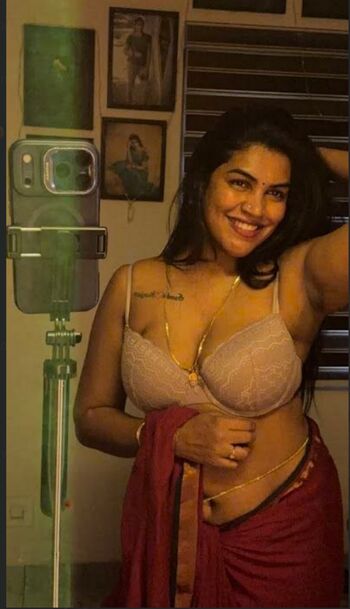 Reshma rechu page leaked private photo uncensored HD quality