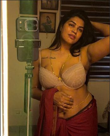 Reshma rechu page leaked private photo uncensored HD quality