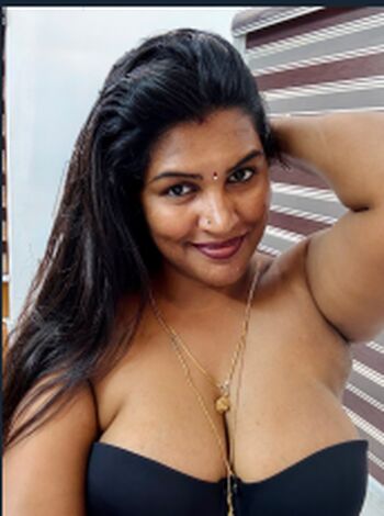 Reshma rechu page leaked private photo uncensored HD quality