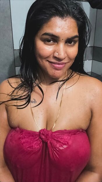 Reshma rechu leaked private photo uncensored HD quality