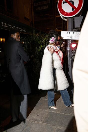 Rihanna  page leaked private photo uncensored HD quality