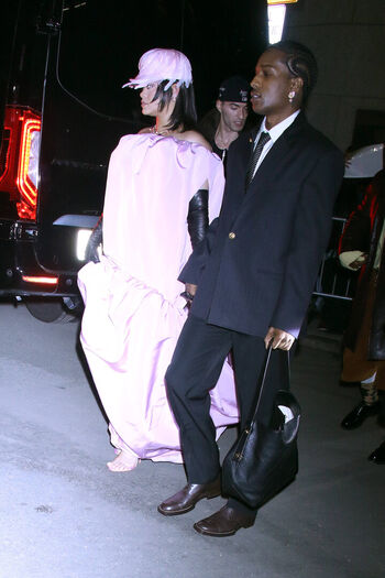 Rihanna  page leaked private photo uncensored HD quality