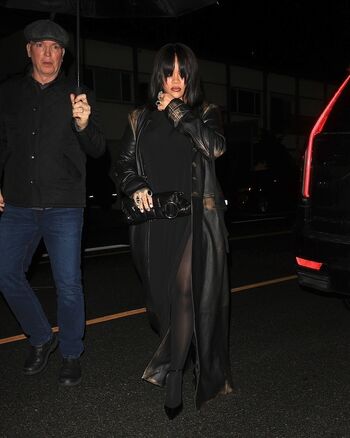 Rihanna leaked private photo uncensored HD quality