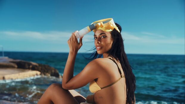 Rochelle humes page leaked private photo uncensored HD quality