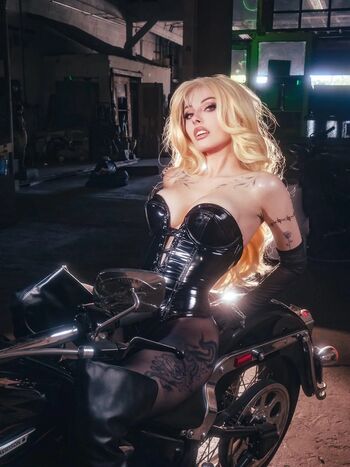 Rolyatistaylor  page leaked private photo uncensored HD quality