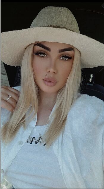 Romanian girls page leaked private photo uncensored HD quality