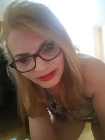 Romanian girls page leaked private photo uncensored HD quality