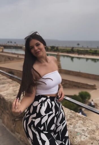 Romanian girls page leaked private photo uncensored HD quality