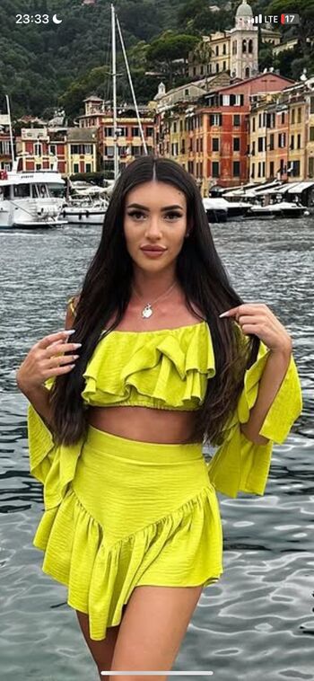 Romanian girls page leaked private photo uncensored HD quality